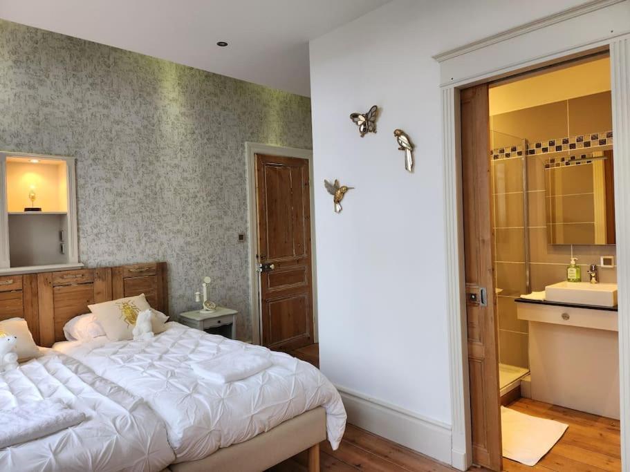 Manoir Aux Roses, Gite 15 Personnes Avec Spa Bonningues-les-Ardres Ngoại thất bức ảnh